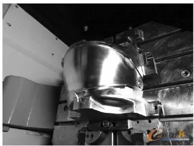 常用的摩托車頭盔鏡片模具三線立式加工中心850plus做出來的！(圖5)